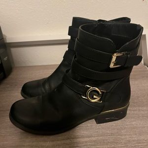 Black size 8 1/2 boots